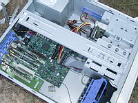 Pou�it� hardware - hlavn� router
